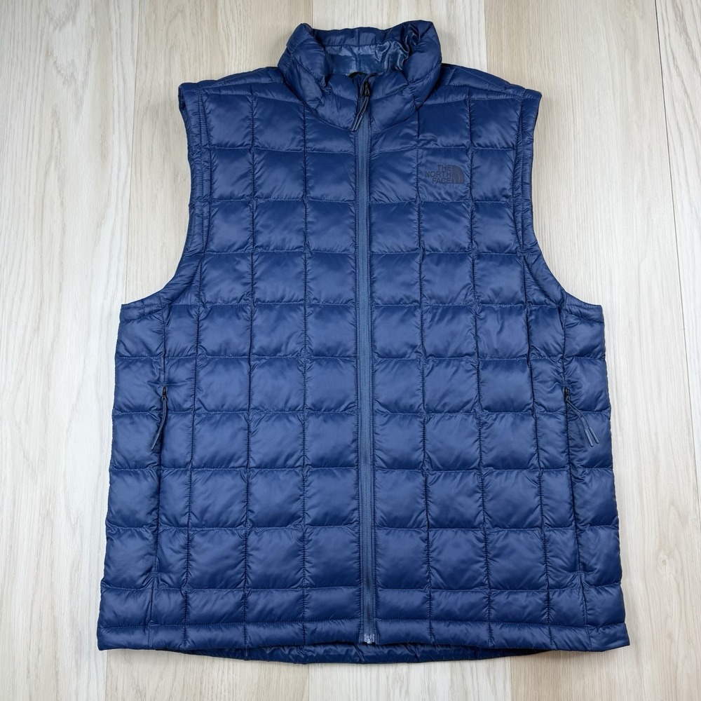 The North Face Shady blue Thermoball Quilted Eco Vest Full Zip Men's Size Large
